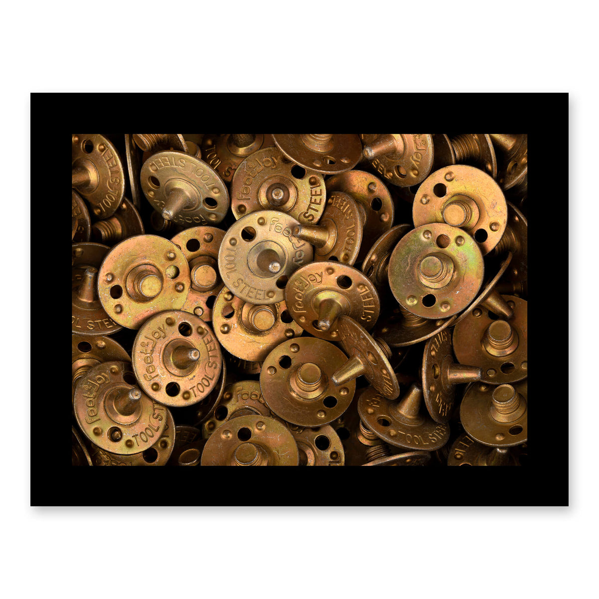 Tour Gold (Metal Footjoy Spikes)